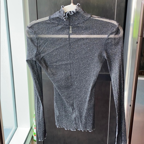 Top - Picture 3 of 3